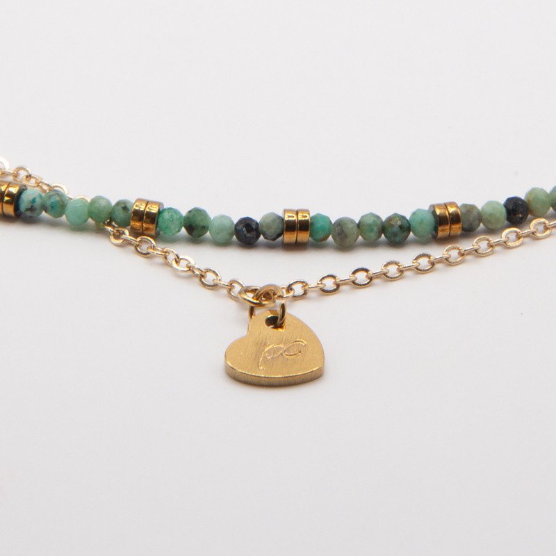 Chaîne de cheville double rang en turquoise facettée et chaîne dorée "Horizon"  – avec cœur signature Petit Cœur