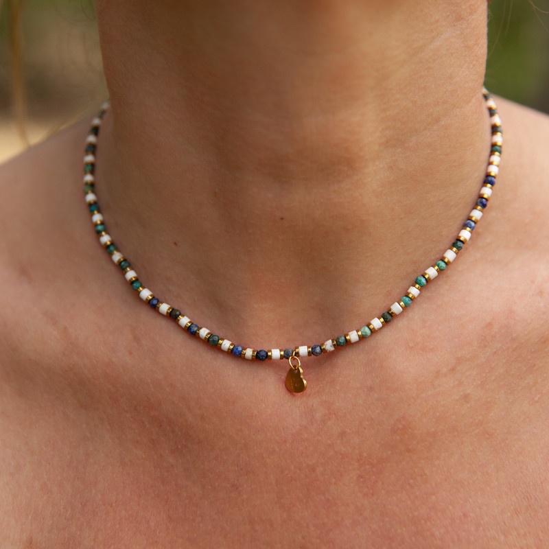 Collier radial chrysocolle & howlite "Fusion" – Harmonie naturelle et élégance moderne | Petit Cœur